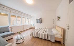 Aurora Apartment Zadar